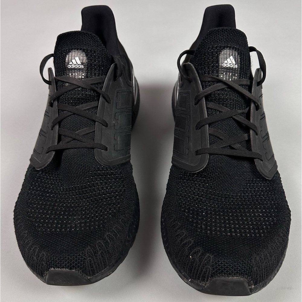 ADIDAS ULTRABOOST